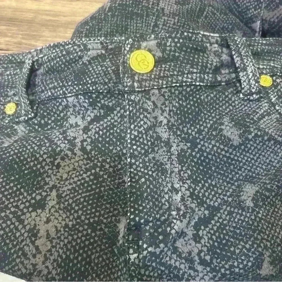 Coogi Women’s Snake Skin Print Pants Size 16 - Picture 7 of 8